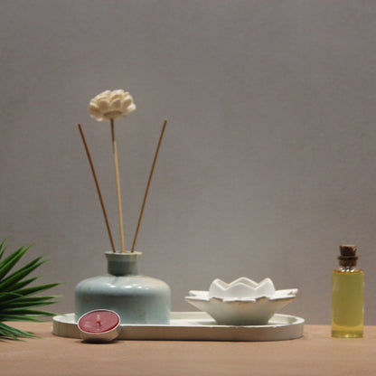 Nirvá Pure Set (Karya Reed Diffuser, Suja Tea - Light Candle with Etagere Engraved Tray) - Pankh by Aurum